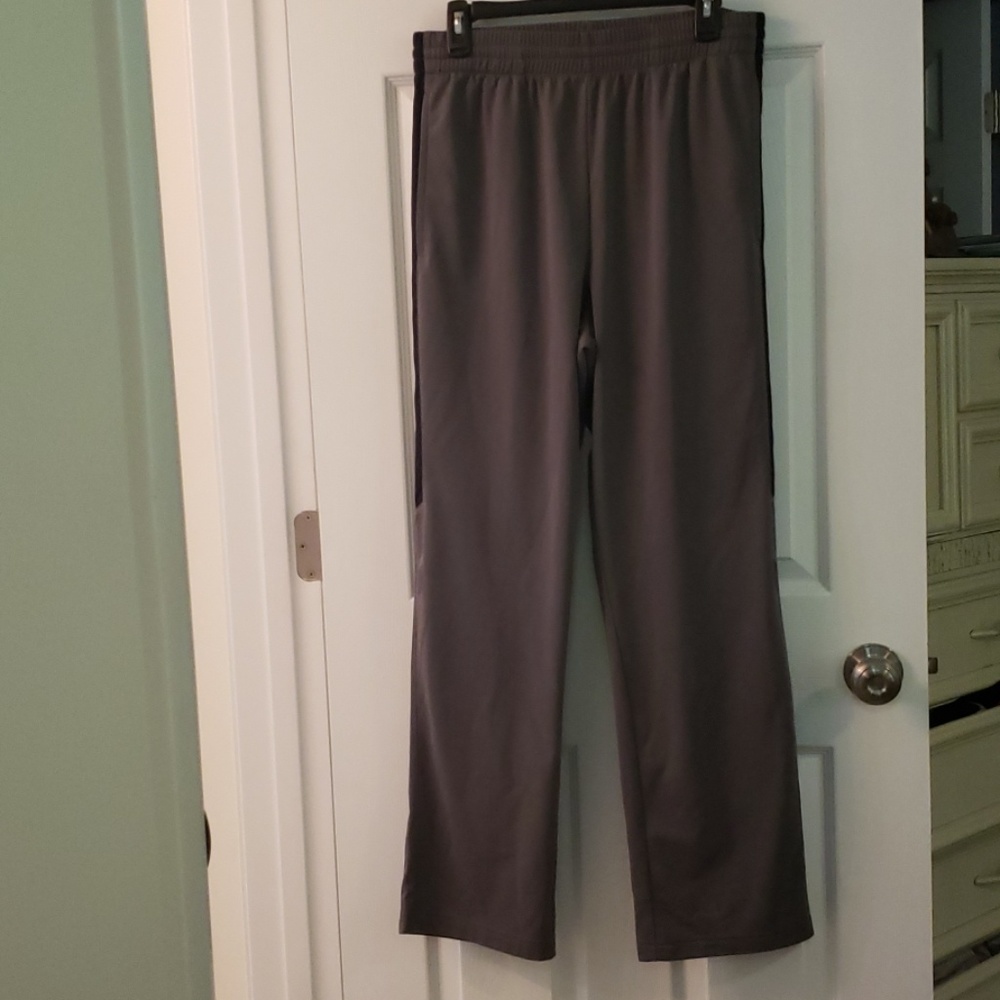 Mens medium Tek Gear training pants